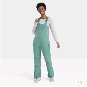 Target x 3M thinsulate All in Motion women’s snow sport waterproof bib